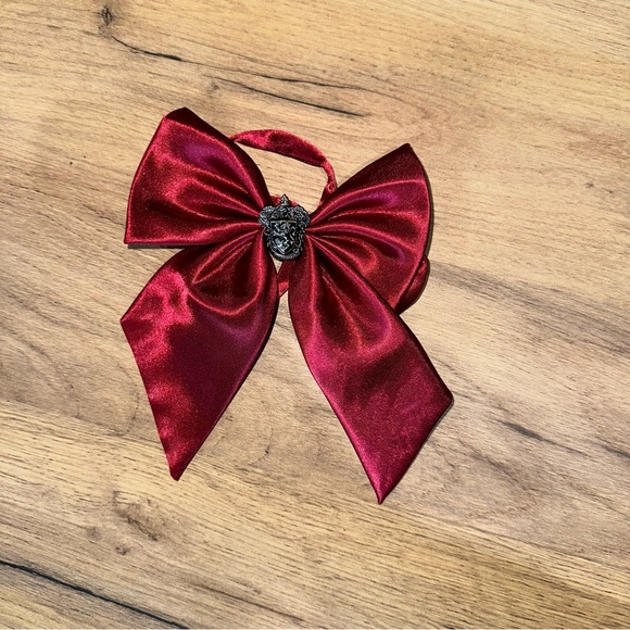 Harry Potter hair bow gryffindor red scarlet silk hair tie accessory - Picture 3 of 5